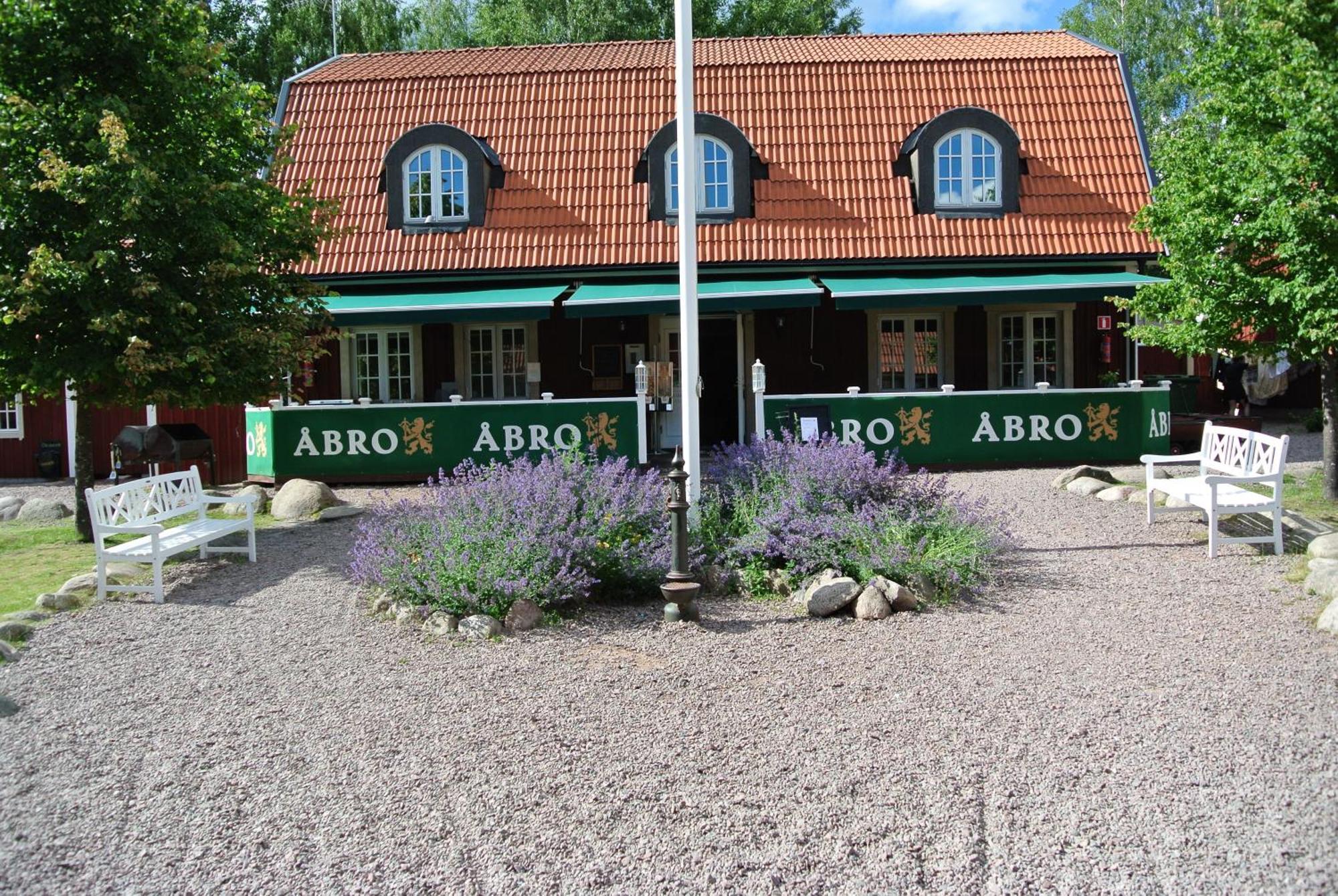 Oxgarden Hotel Vimmerby Buitenkant foto