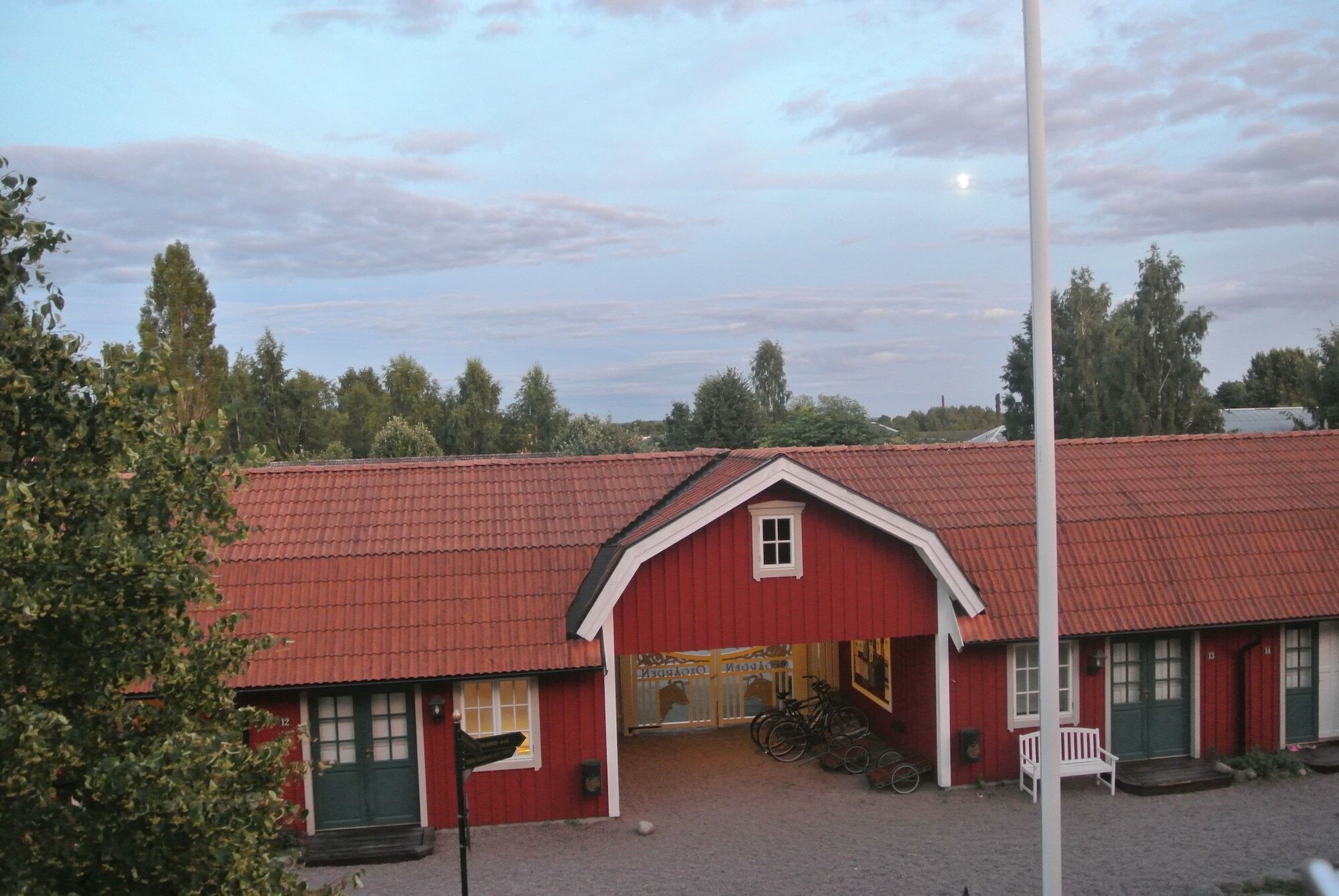 Oxgarden Hotel Vimmerby Buitenkant foto